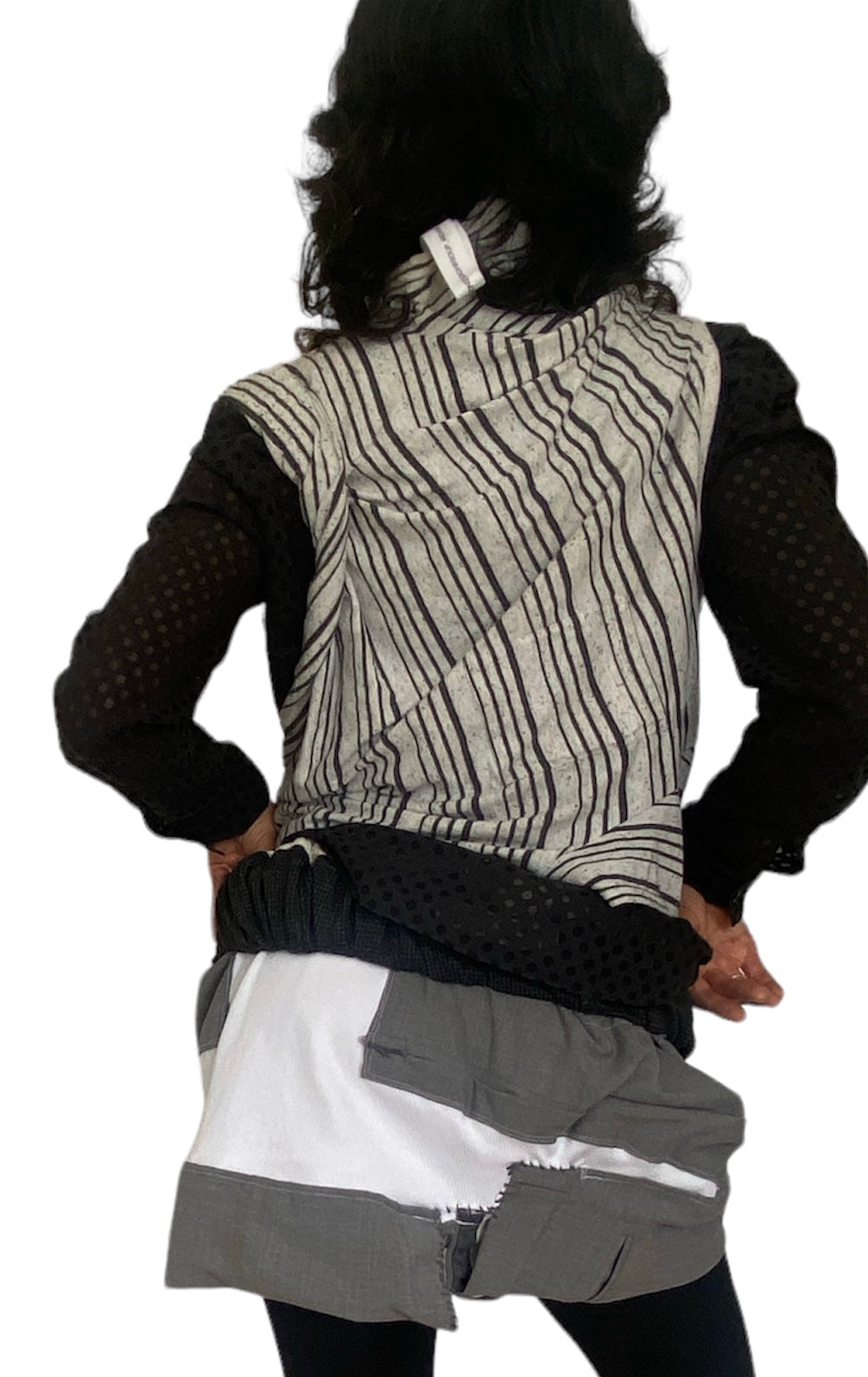 Jersey hi-nex vest (stripes and print detail)