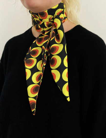 Circles scarf