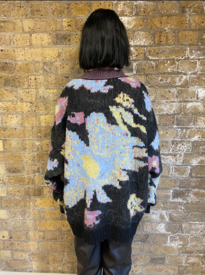 The Bee Jumper - pastel