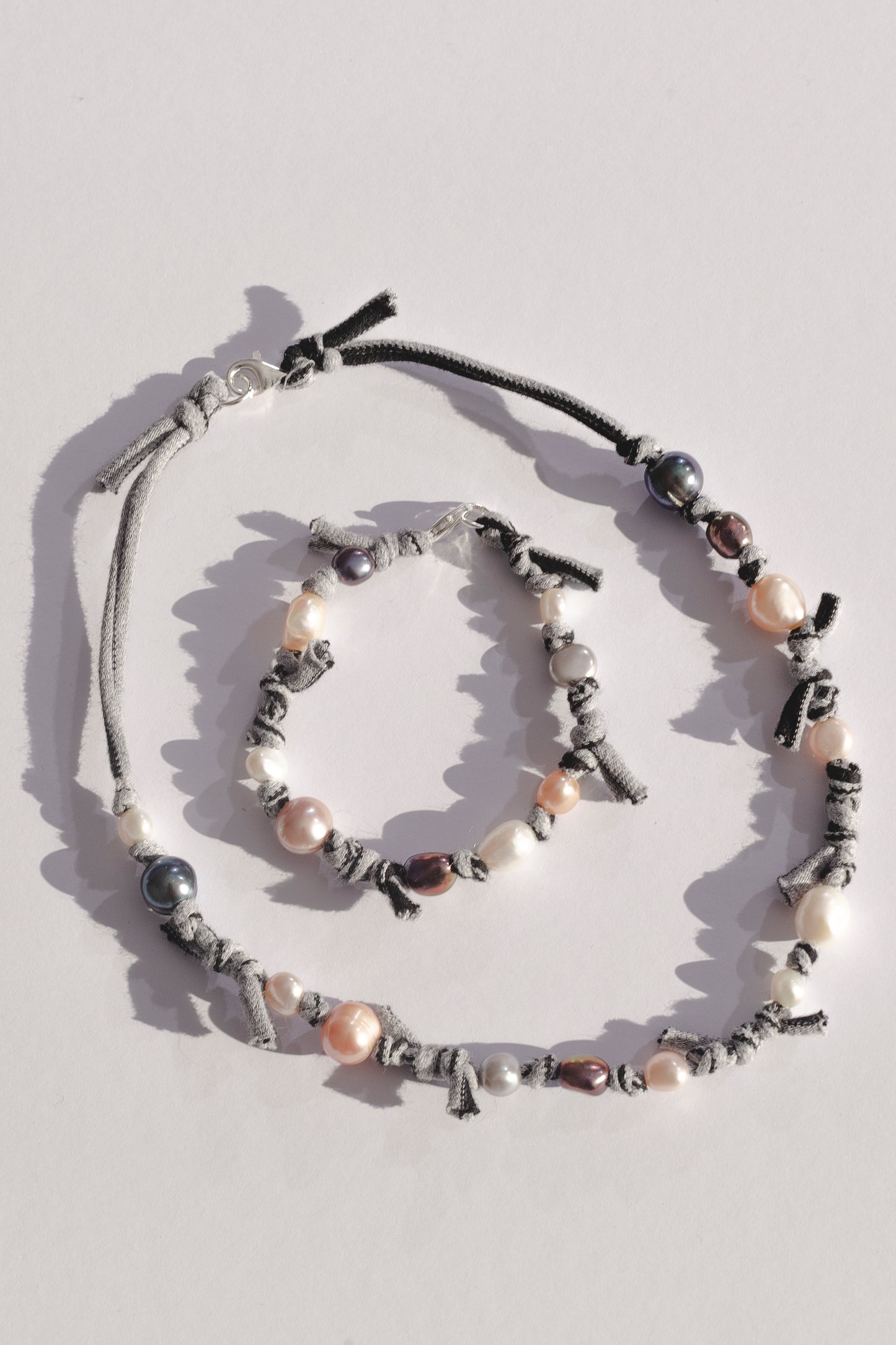 Grey / Black Stripe Multi Tone Pearl Bracelet